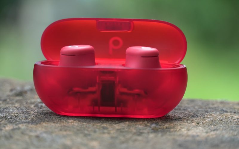 don’t-miss-out-on-the-super-cheap-beats-solo-buds