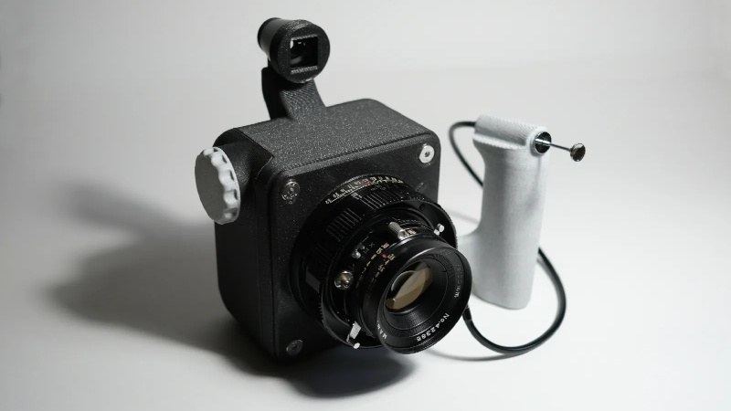 how-to-have-a-medium-format-camera-without-breaking-the-bank