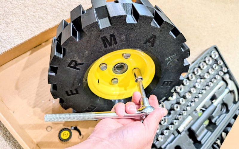 10″-lego-tyre-is-practical-nostalgia
