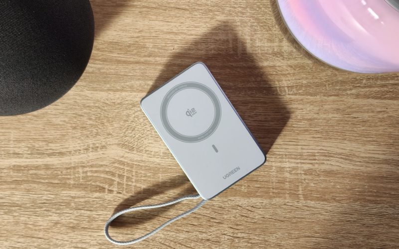 ugreen-magflow-magnetic-power-bank-10,000mah-qi2-25w-review