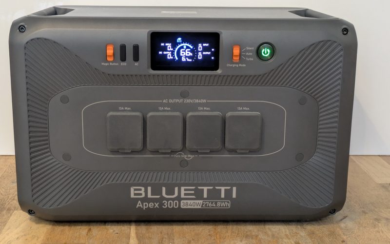 bluetti-apex-300-review