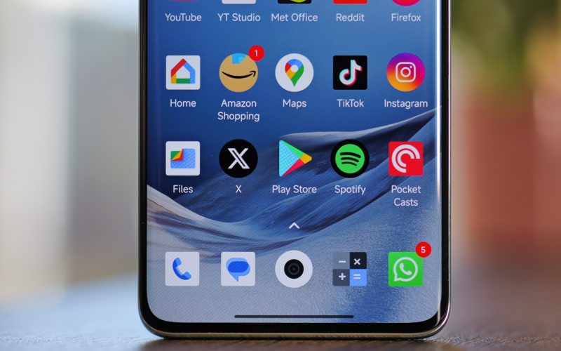 you-can-get-a-powerful-android-phone-with-a-200mp-camera-for-just-199