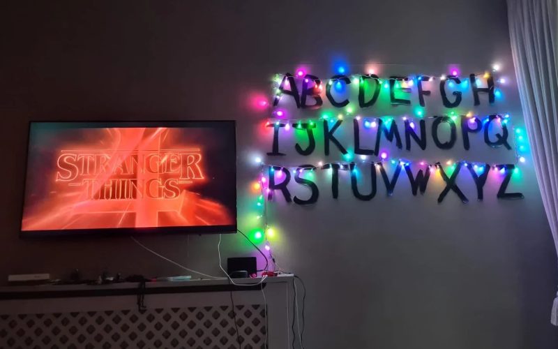 build-a-stranger-things-wall-you-can-freak-out-at-in-your-own-home